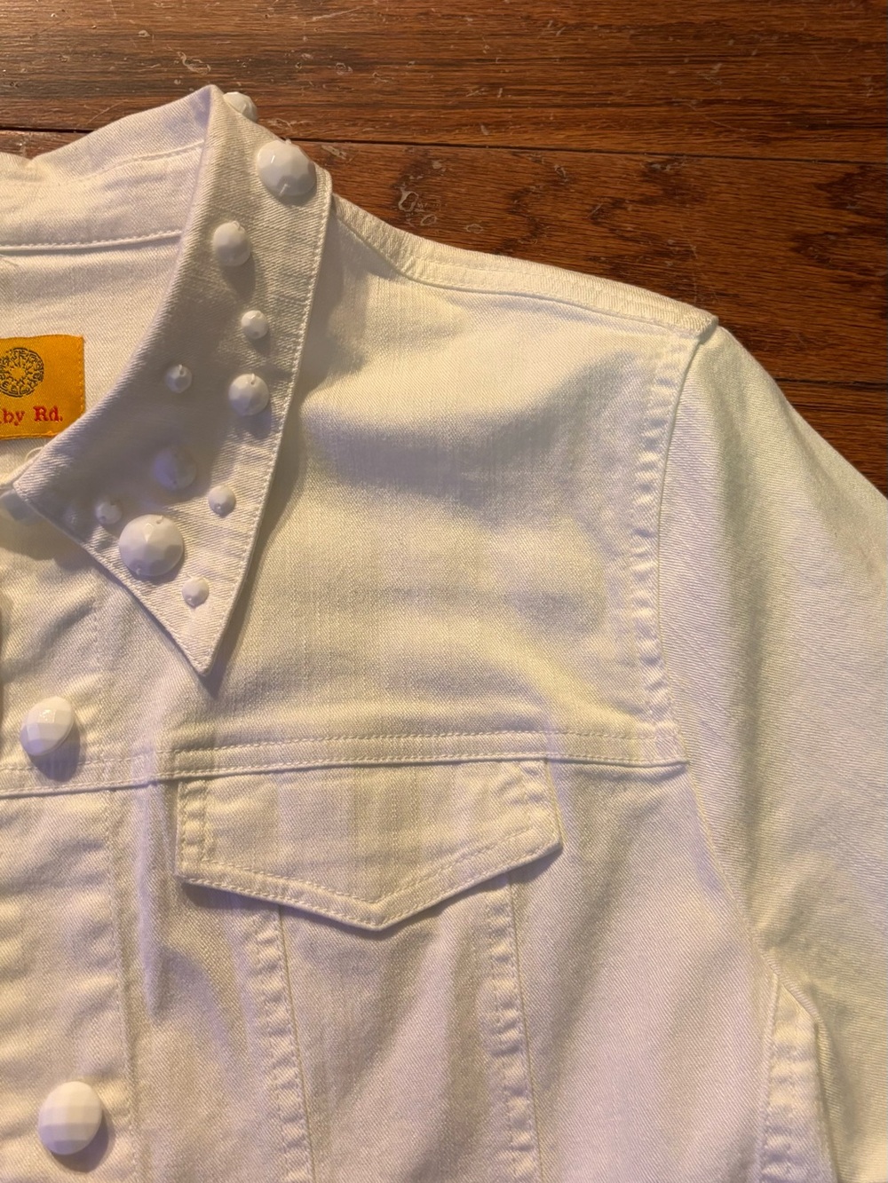 Ruby Rd. White Denim Jacket with Dome Studs Matching Pants Size 6P NWOT - Picture 2 of 15